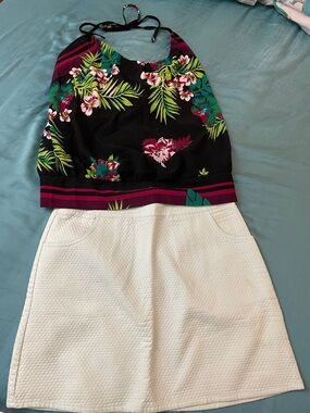 New American Eagle Outfitters Blue Skirt Floral Button-Cuff Apron Blouse XS 2